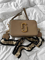 Женская подарочна сумка клатч Marc Jacobs Beige Logo (бежевая) Gi8140 модная красивая для стильной девушки