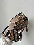 Жіноча подарункова сумка клатч Marc Jacobs Beige Logo (бежева) Gi8140 модна гарна для стильної дівчини топ, фото 3