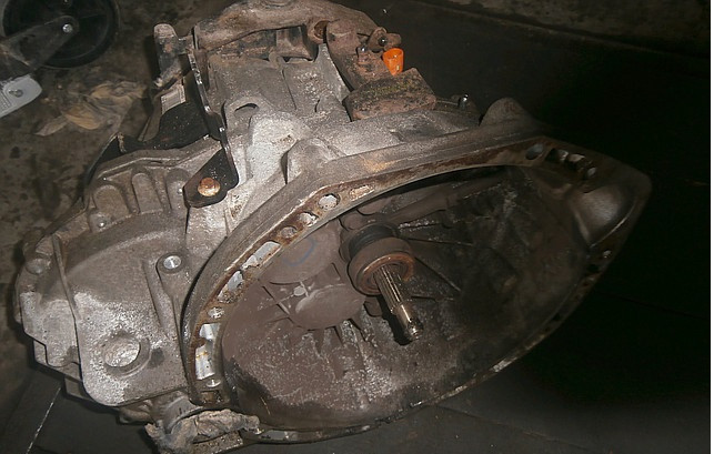КПП 2.0 DCI 6 ступенева OPEL Vivaro 00-14 (ОПЕЛЬ ВІВАРО) PF6010 820546200