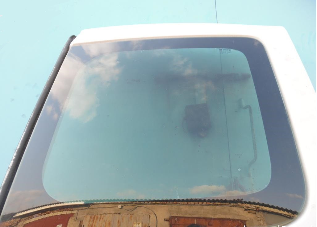 Скло дверей задньої правої OPEL Vivaro 00-14 (ОПЕЛЬ ВІВАРО) 82000055512800033556, фото 1