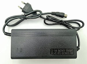 Зарядний пристрій для літієвих АКБ Instrade 36 V 3 A RCA, фото 3