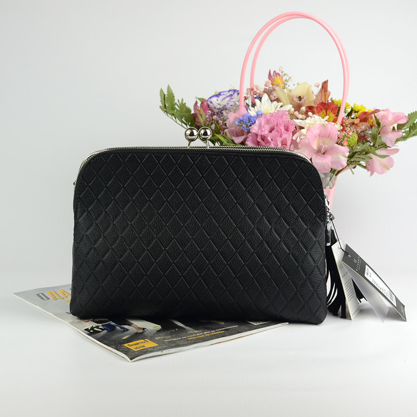 Черная женская сумка клатч на три отделения на защелке "Поцелуйчик", Маленькая модная сумочка кросс боди - фото 7 - id-p1881941949
