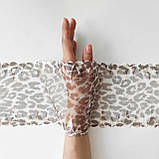 Ажурне мереживо вишивка на сітці: бежева нитка на сітці з тваринним малюнком, ширина 13,5, фото 2