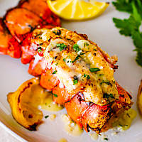 Broiled Lobster Tails With Dipping Sauce ( Жареные хвосты омара в соусе )