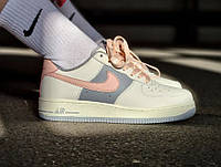 Женские кроссовки Nike Air Force 1 07 white/pink