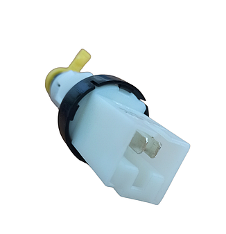 Вимикач ліхтаря сигналу гальмування IVECO DAILY S2000 (99-) (500319244) Iveco, фото 3