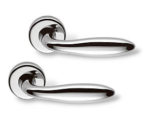 Ручки для дверей Colombo Design Mach CD 81 хромований