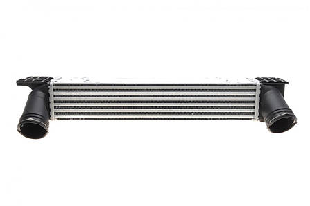 Радіатор інтеркулера BMW 1 E81 E82 E87 E88 3 E90 E91 X1 E84 2.0 04-15 30797, фото 1
