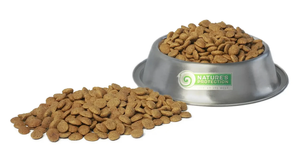 Сухий беззерновий корм для стерилізованих котів з лососем Lifestyle Grain Free Salmon with krill Sterilised Adult Cat на вагу 100г