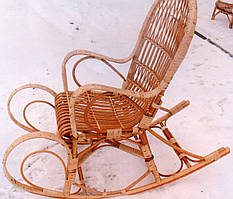 Кавова зручна гойдалка плетена