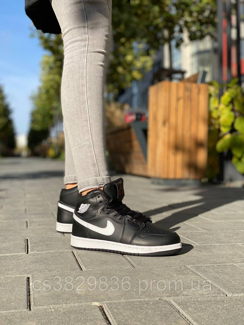 Nike air jordan hot sale black white red