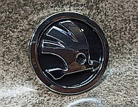 Эмблема значок логотип D=80mm SKODA ШКОДА черный 5JD858621A