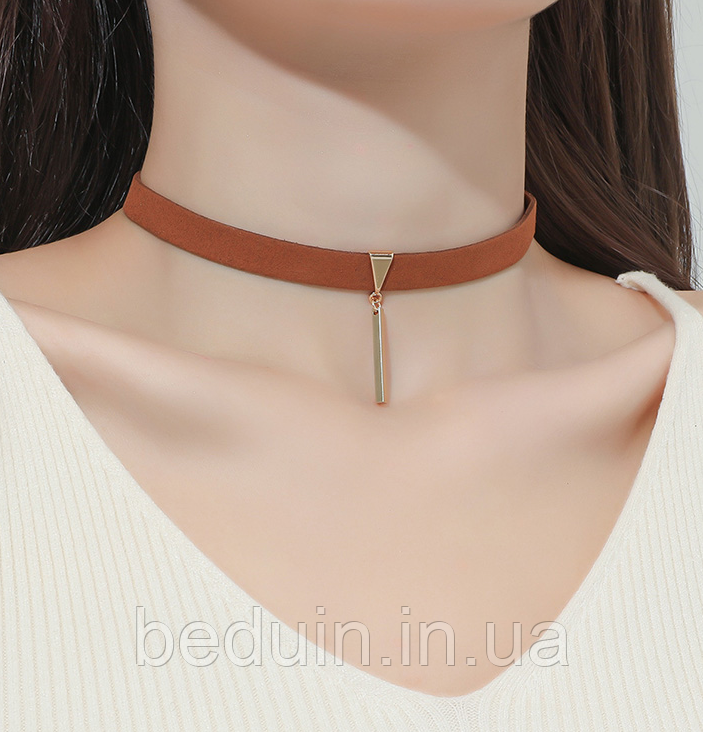 Замшевий тонкий Чорний чокер із підвіскою — коричневий Aushal Jewellery