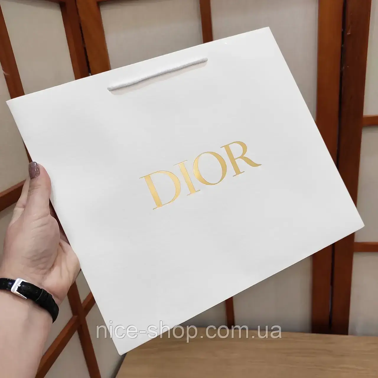 Подарунковий пакет D.i.o.r медіум