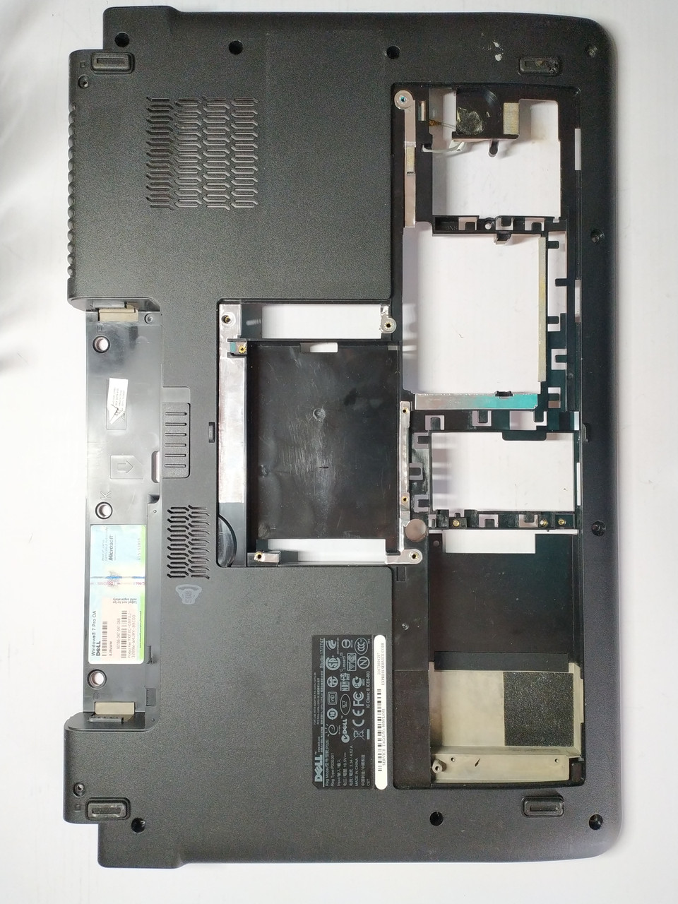 Dell Studio 1745 1747 1749 Корпус D (нижня частина корпусу) 0T018R AP080000100