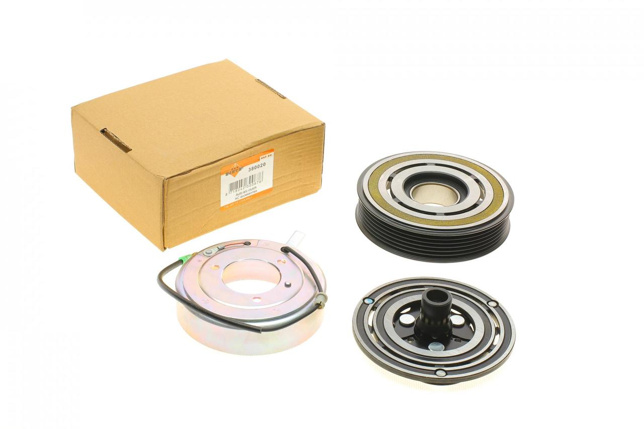 Шків компресора кондиціонера Volvo C70 S60 S70 V70 97-08 380020