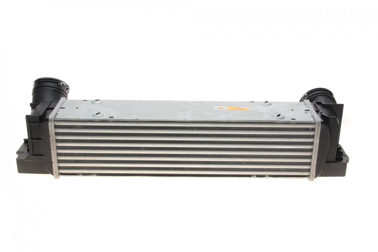 Радіатор інтеркулера BMW E90 E92 E91 X1 E84 2.0D 3.0D 06-15 M57 N47 30386