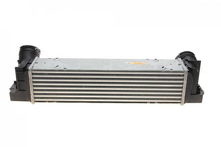 Радіатор інтеркулера BMW E90 E92 E91 X1 E84 2.0D 3.0D 06-15 M57 N47 30386, фото 1