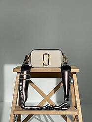 Жіноча сумка Марк Джейкобс бежева Marc Jacobs Small Camera Bag Beige/Black