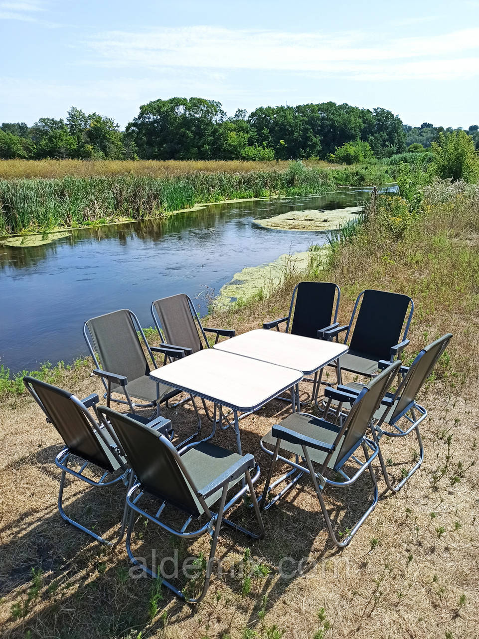 Меблі туристичні складні "Комфорт О2Х+8з" набір стільці зі спинкою та столи для кемпінгу