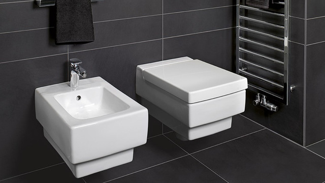 Ванна кімната в стилі Хай Тек