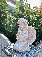 Скульптура ангела з литтявого мармуру No26