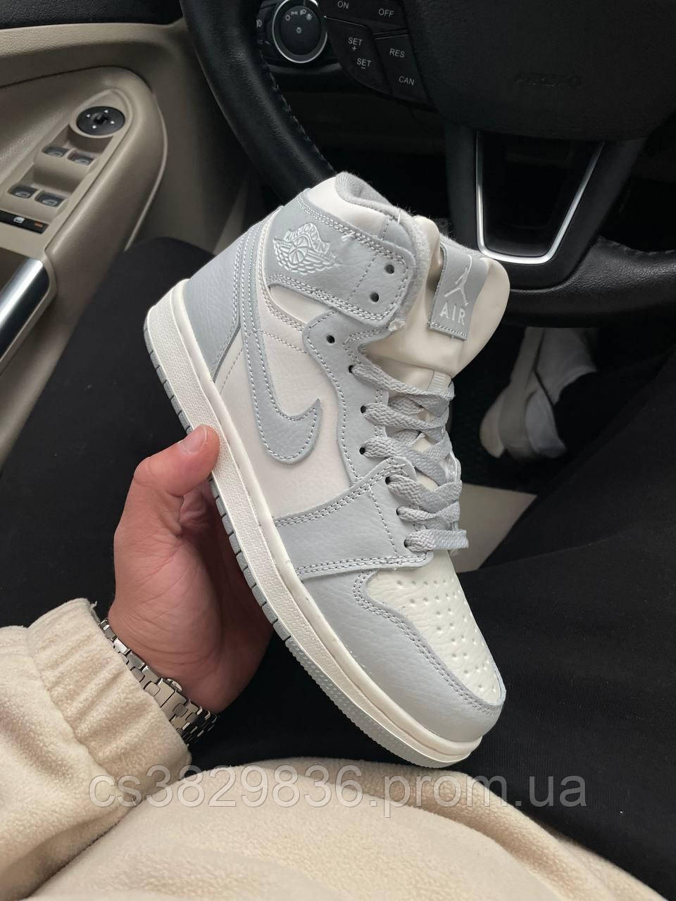 Nike air jordan 1 with best sale fur