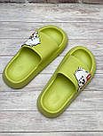 Жіночі стильні об'ємні шльопанці піна з ведмедиком, фото 2