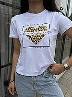 Актуальная женская футболка оверсайз с принтом сердце леопард Sfmod1248
