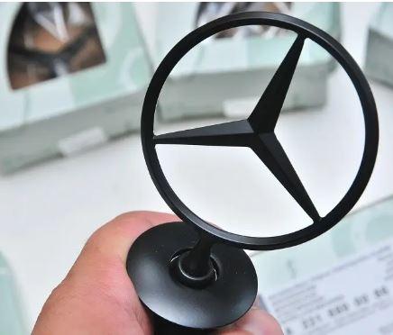 Mercedes-Benz Емблема приціл на капот колір чорний матовий, фото 1