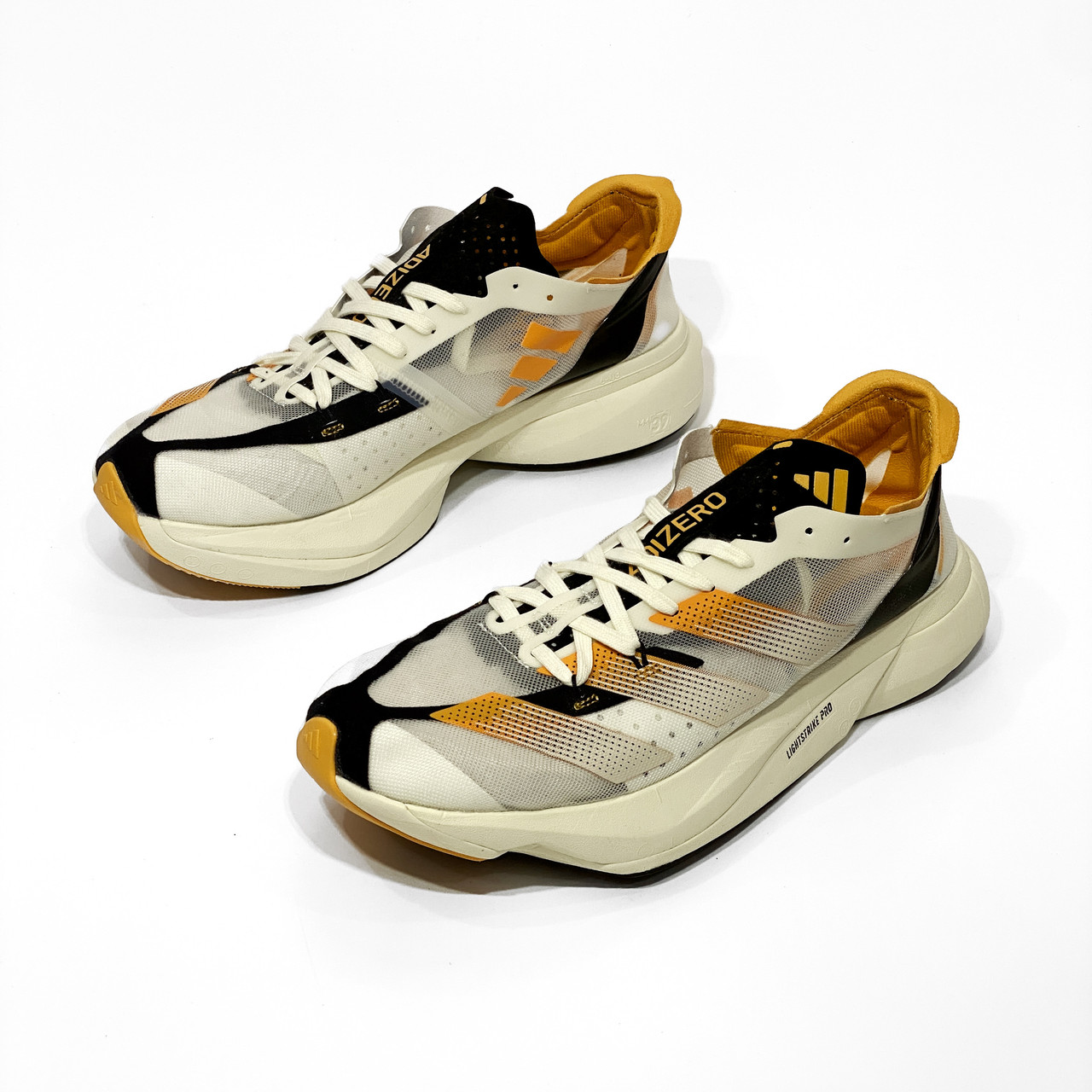Кросівки Adidas Adizero Adios Pro 3: чудова амортизація й підтримка для бігунів на довгі дистанції
