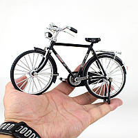 Модель городского ретро велосипеда Traveller. масштаб 1:10 черный или зеленый