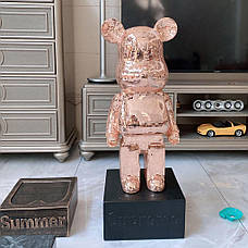 Фігурка Bearbrick рожевого кольору 50 см. Іграшка дизайнерська Беарбрик рожевий. Фігурка для інтер'єру ведмідь Беарбрік. Be@rbrick, фото 3