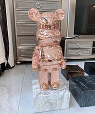 Фігурка Bearbrick рожевого кольору 50 см. Іграшка дизайнерська Беарбрик рожевий. Фігурка для інтер'єру ведмідь Беарбрік. Be@rbrick, фото 4