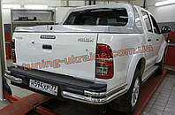 Захист заднього бампера куточки подвійні D60-42 на Toyota Hilux Vigo 2012