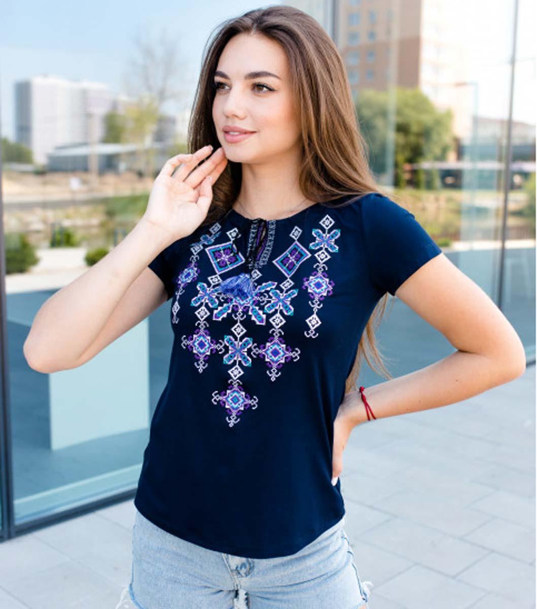 Футболка з вишивкою Зоряна ніч синя