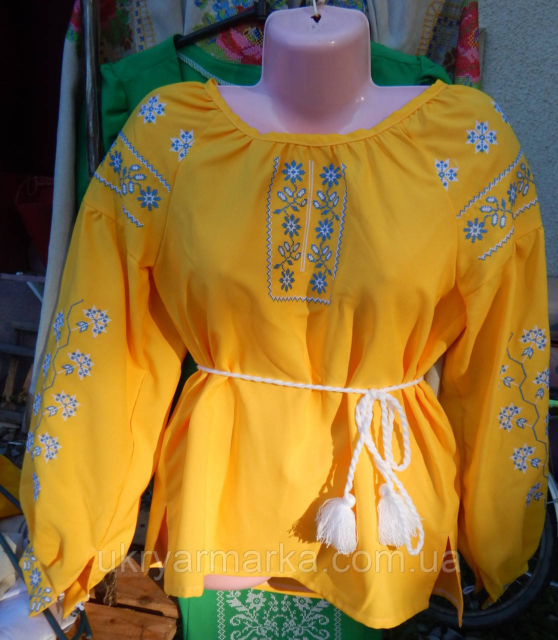 Молодіжна вишиванка "Стелла" жовта