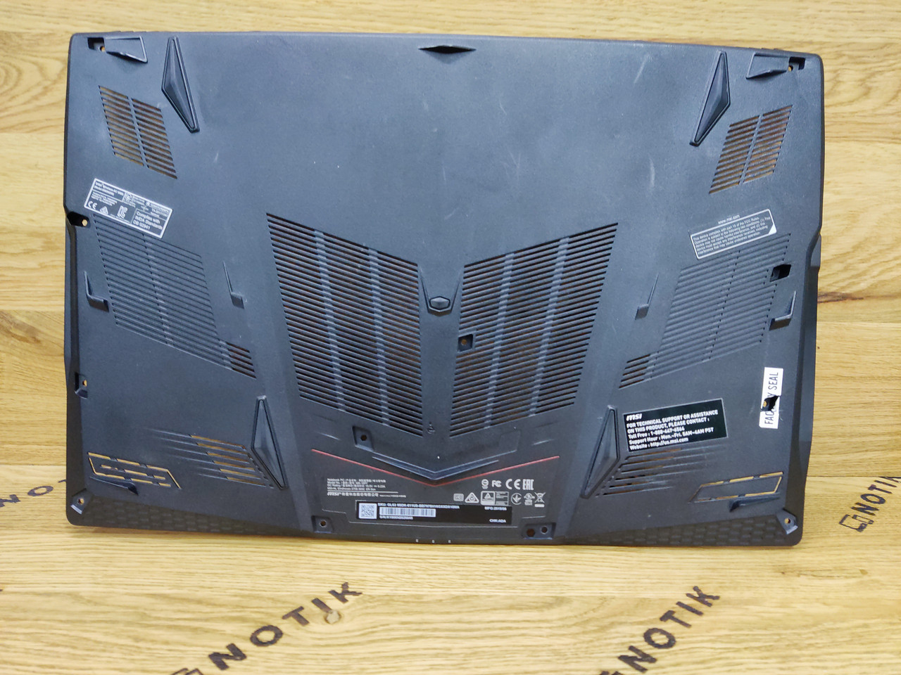 Нижня частина корпусу MSI GL63 9SDK MS-16P71 / GP63 LEOPARD MS-16P5 (3076P1D255) Вживана