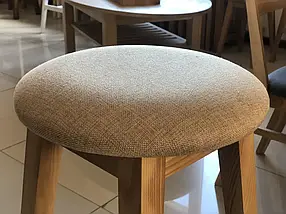 Табурет барний круглий стілець м'який дерев'яний на високих ніжках барна табуретка для кухні 37,5 х 37,5 х 70 см, фото 3