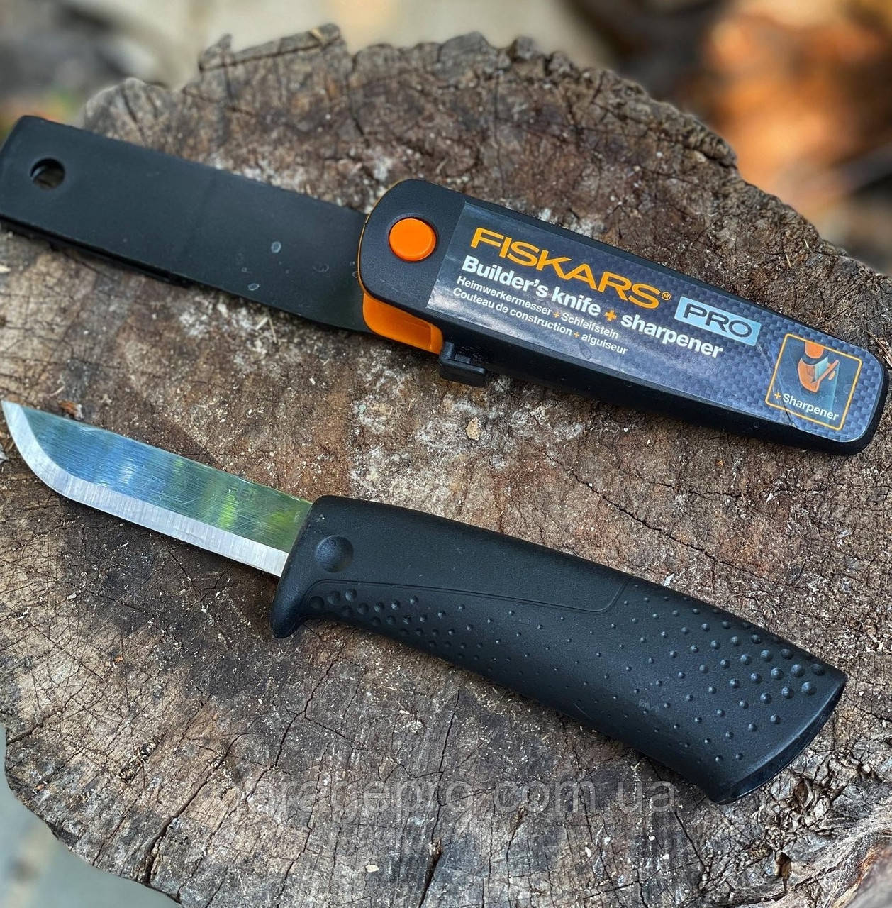 Універсальний ніж Fiskars зі стругачкою і чохлом-кобурою