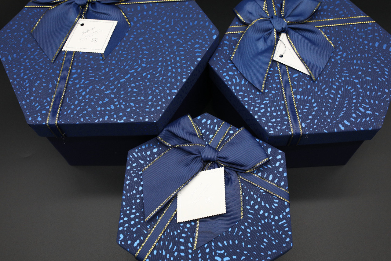 Коробка подарункова шестикутна з бантиком. 3шт/комплект. Колір синій. 19х10см