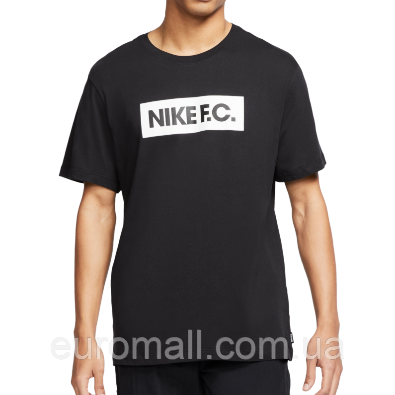 Футболка Nike F.C. Tee Essentials (бавовна, чорний) CT8429-010 Розмір EU: L