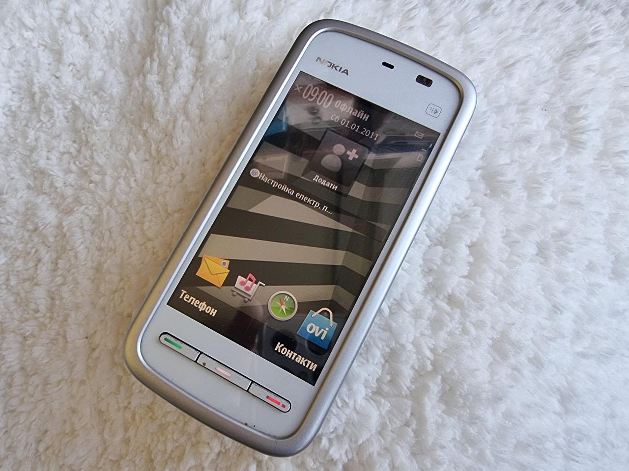 Мобільний Телефон Nokia 5230 Оригінал Біло-Червоний Гарний Стан.