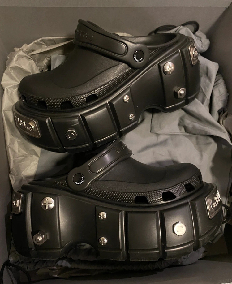 Balenciaga crocs prix online