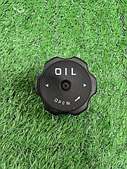 Пробка заливна двигуна Mitsubishi Pajero Wagon III 3.2 DID 4M41 00-07 Б/у оригінал