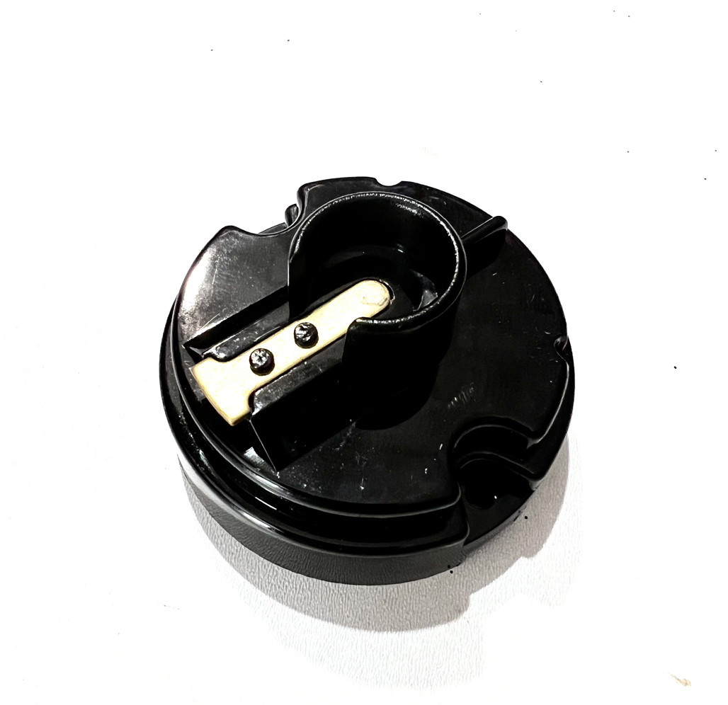 Бігунок трамблера Mazda 626 II GC 1.6 / 2.0 (1982–1987), фото 1