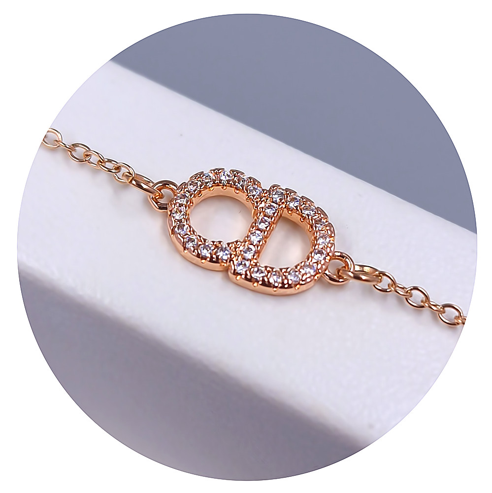 Браслет Stainless Steel. Сталь. Позолота ЧВ. Камені: білий циркон та перли. Довжина: 18-22 см