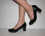 Чорні туфлі жіночі екошкіра на стійкому підборі розмір 36, фото 5