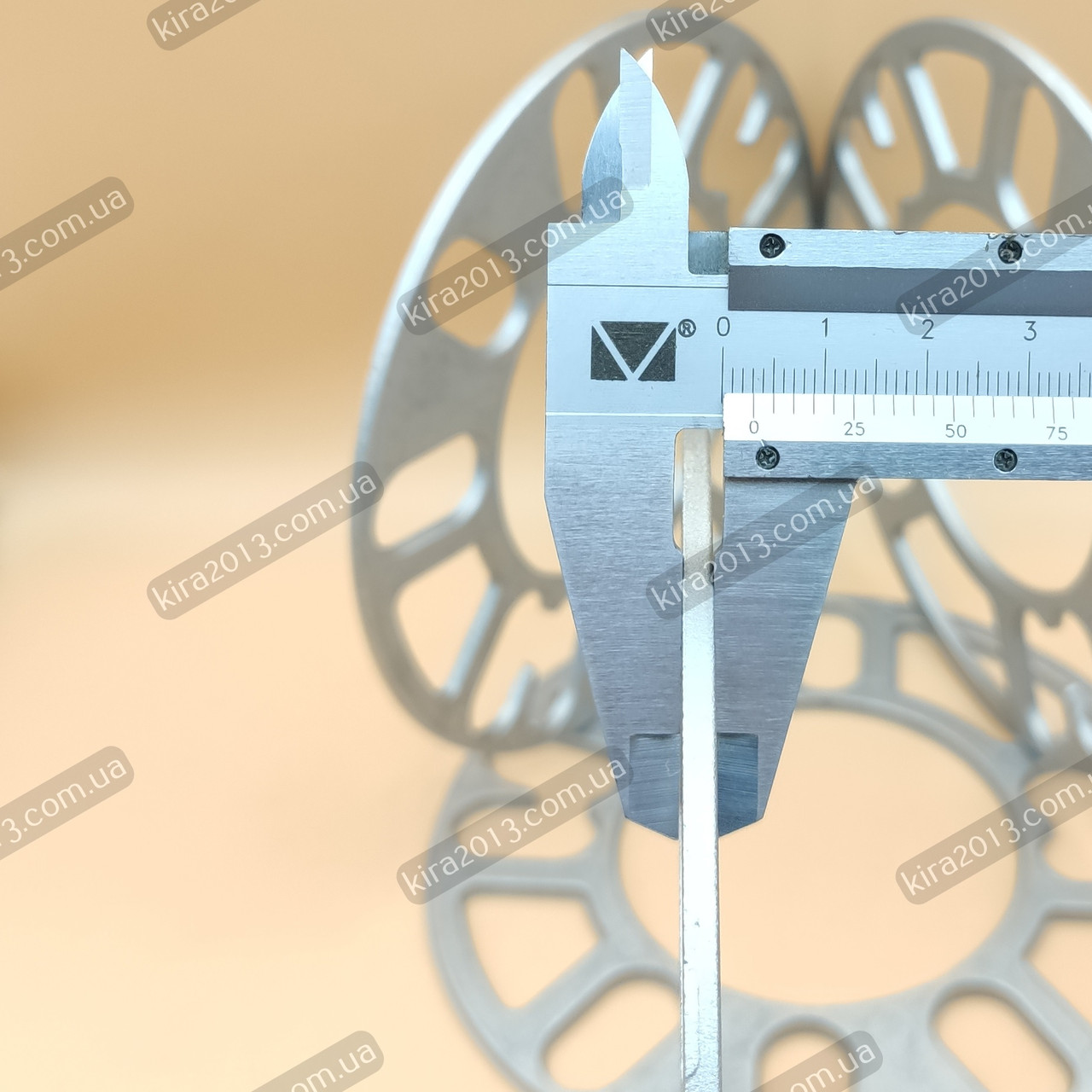 Универсальные колесные проставки 3мм. Проставки для дисков 0,3см универсальные. - фото 3 - id-p1885292536