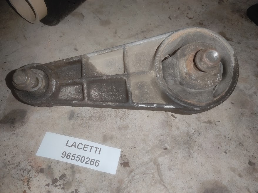 Б/у Подушка двигуна 96550266 для Chevrolet Lacetti 04-14
